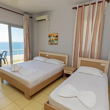 Hotel Azzurro 3* Wlora