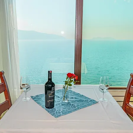 Hotel Azzurro Hotel Wlora