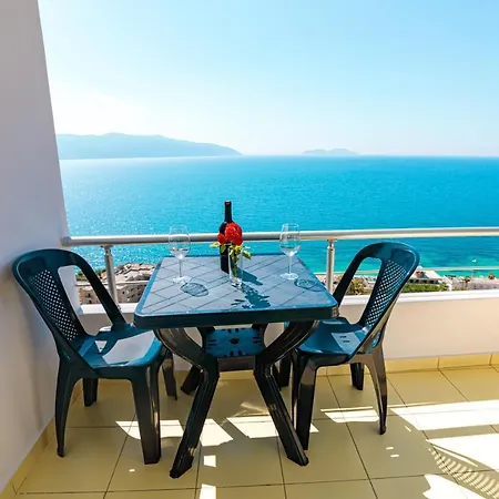 Hotel Azzurro Vlorë